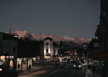 queenstown town sunset views